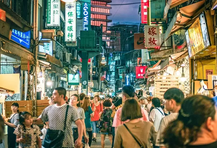 things to do in shilin night market things to do in shilin night market