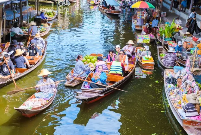 Damnoen Saduak floating market Damnoen Saduak floating market