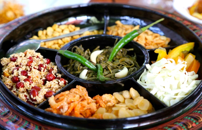 Burmese food Burmese food