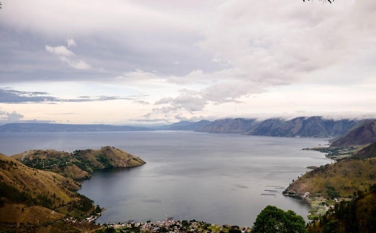 Lake Toba travel guide Lake Toba travel guide