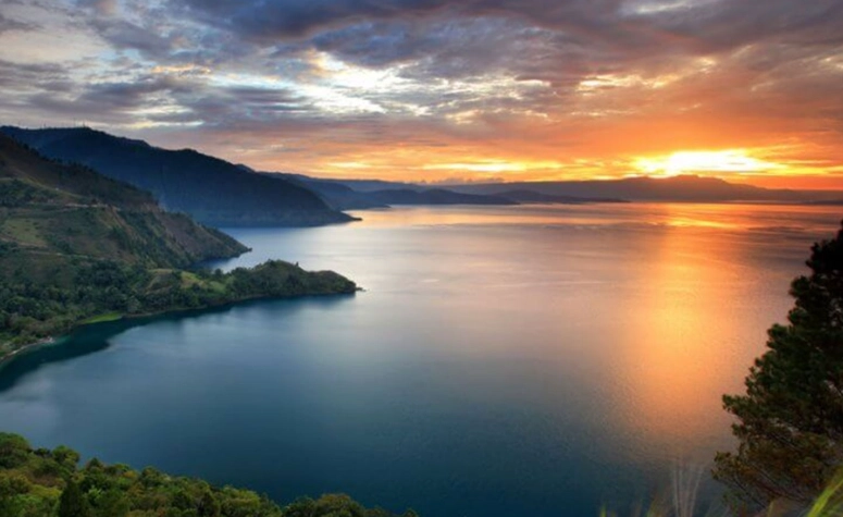 Lake Toba travel guide Lake Toba travel guide