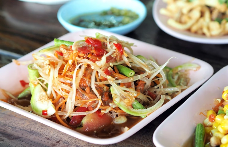 how to eat Thai food how to eat Thai food