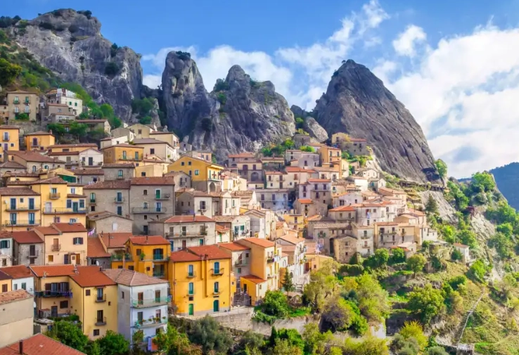 Southern Italy Travel Guide