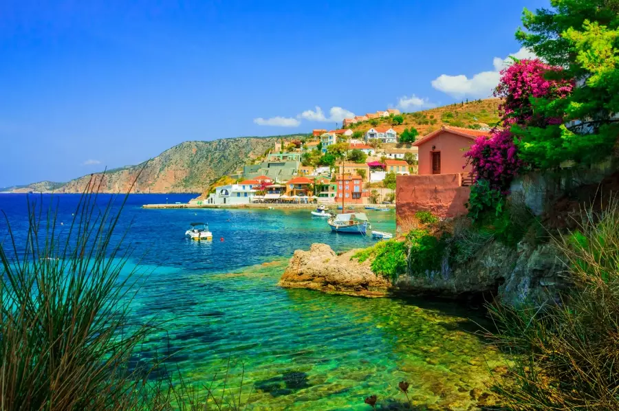 Santorini travel guide