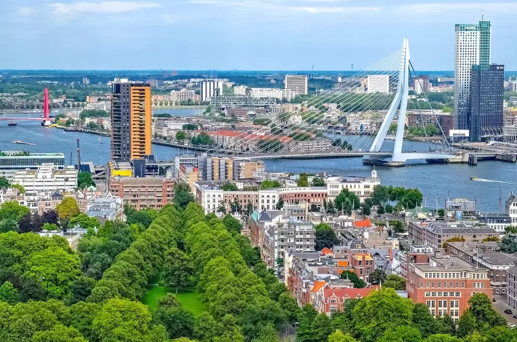 Rotterdam travel guide